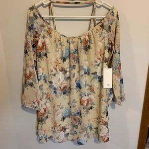 NWT Tobi Floral Blouse